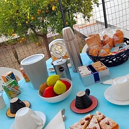 Adele Bed & Breakfast 3*